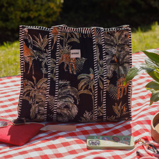 Savanna Noir Tote Bag