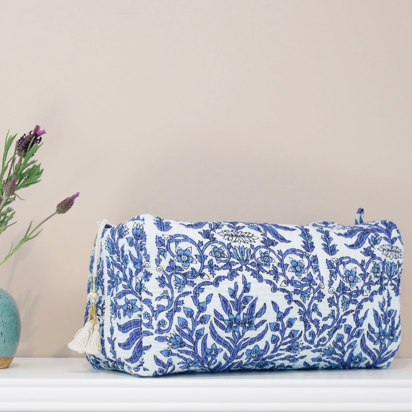 Porcelain Vine Washbag